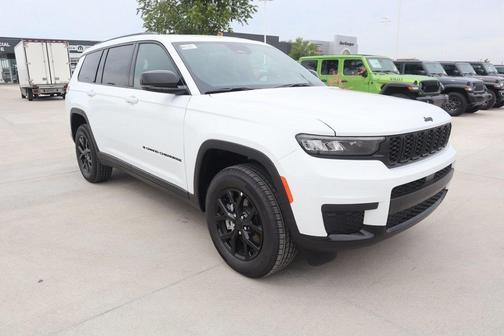 2025 Jeep Grand Cherokee L Laredo