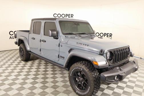 2024 Jeep Gladiator Sport
