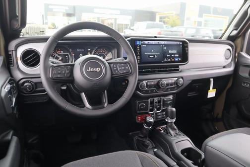 2025 Jeep Gladiator Sport