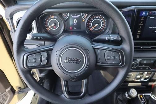2025 Jeep Gladiator Sport