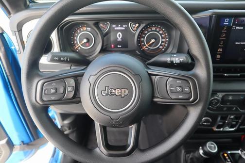 2025 Jeep Gladiator Sport