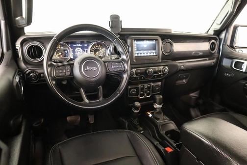 2022 Jeep Gladiator Sport