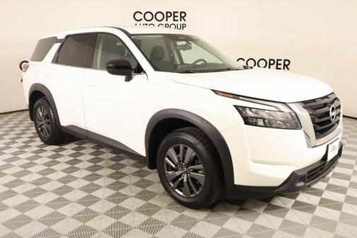 2023 Nissan Pathfinder S