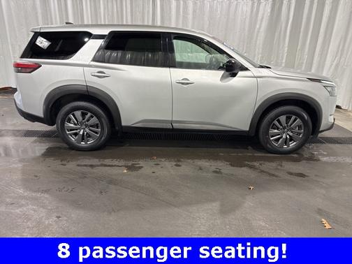 2024 Nissan Pathfinder S