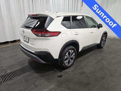 2022 Nissan Rogue SV