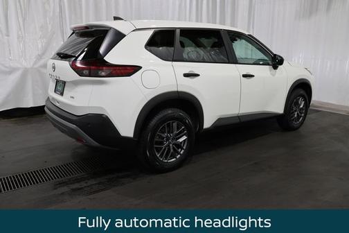Glacier White 2023 Nissan Rogue S