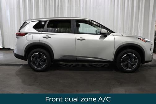 Brilliant Silver Metallic 2024 Nissan Rogue SV