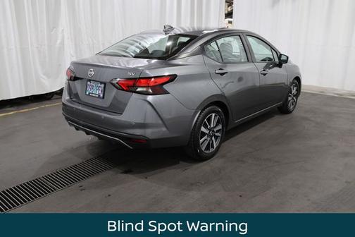Gun Metallic 2020 Nissan Versa 1.6 SV