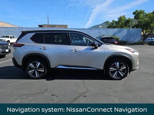 2 Tone Champagne Black Roof 2023 Nissan Rogue Platinum