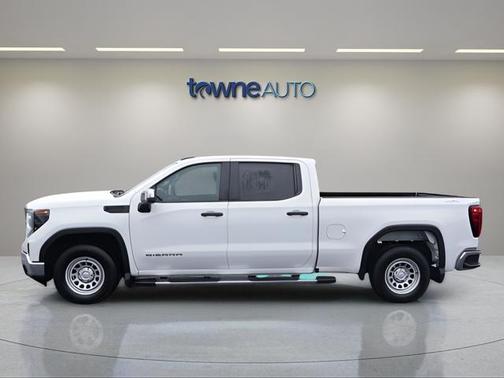 Summit White 2024 GMC Sierra 1500 Pro
