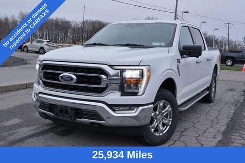 Oxford White 2023 Ford F-150 XLT
