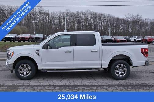 Oxford White 2023 Ford F-150 XLT