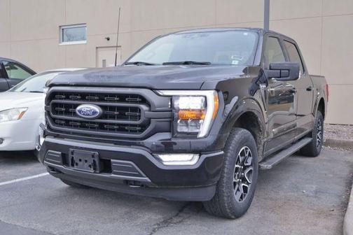 Agate Black Metallic 2023 Ford F-150 XLT