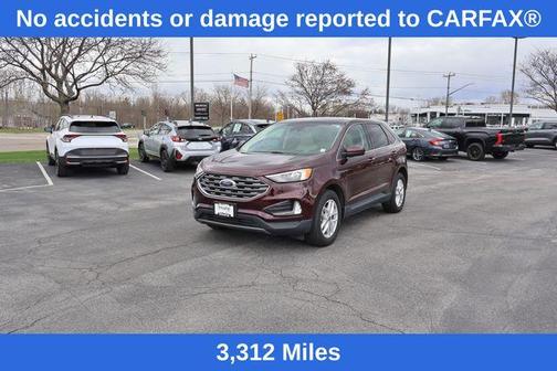 Burgundy 2022 Ford Edge SEL