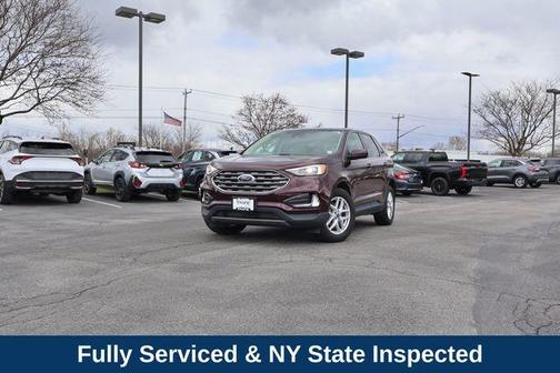 Burgundy 2022 Ford Edge SEL