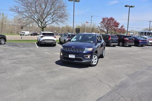 Jazz Blue Pearlcoat 2019 Jeep Compass Latitude
