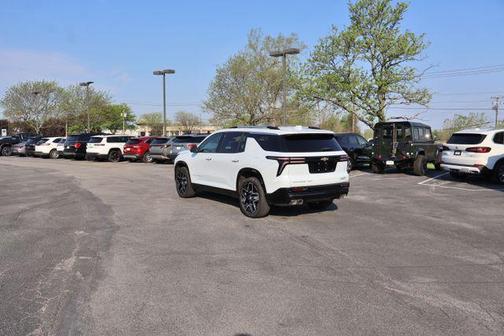 Polar White 2026 Chevrolet Traverse High Country