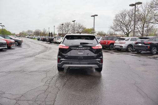 Black Metallic 2023 Ford Edge SEL