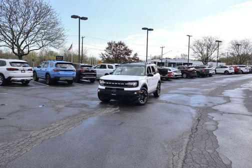 Oxford White 2022 Ford Bronco Sport Outer Banks