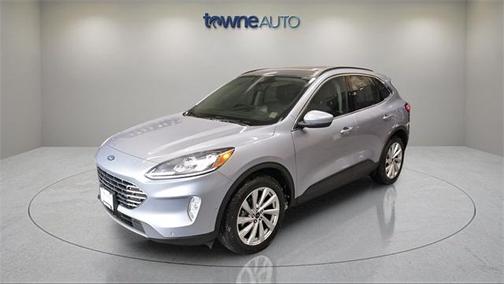2022 Ford Escape Titanium