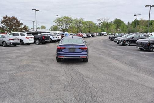 Navarra Blue Metallic 2020 Audi A4 40 Premium Plus