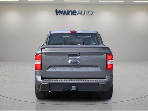 Carbonized Gray Metallic 2023 Ford Maverick XLT