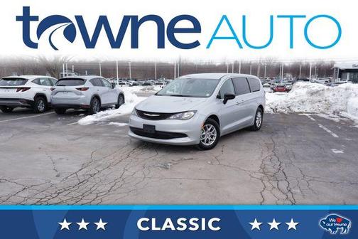 2024 Chrysler Voyager LX