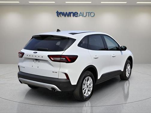 Oxford White 2025 Ford Escape Active