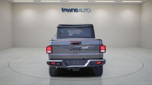 Granite Crystal Clearcoat Metallic 2022 Jeep Gladiator Sport