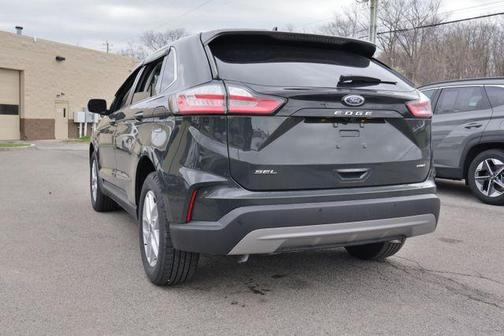 Green Metallic 2024 Ford Edge SEL