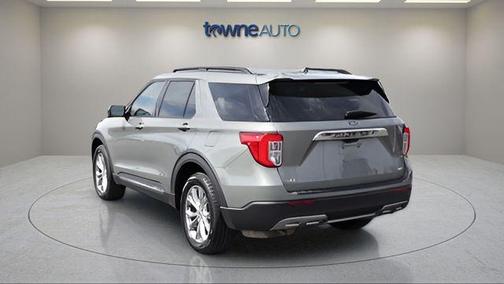 Silver Spruce 2020 Ford Explorer XLT
