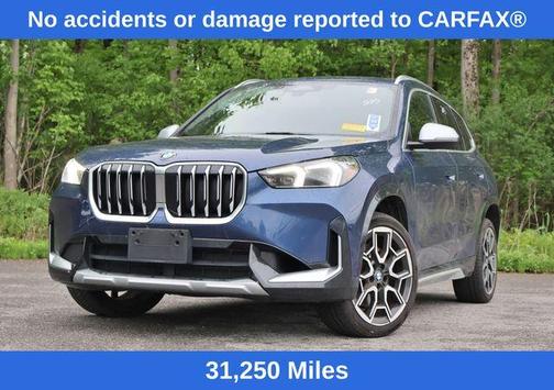 Phytonic Blue Metallic 2023 BMW X1 xDrive28i