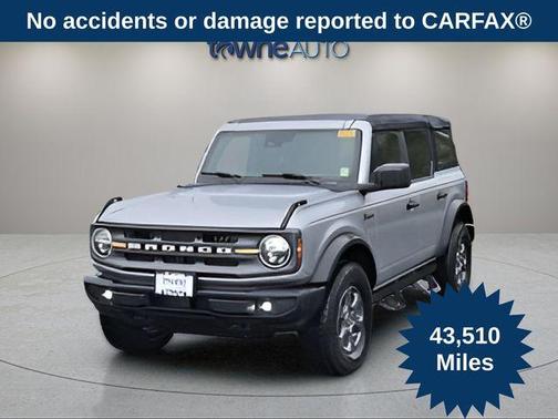 Iconic Silver Metallic 2023 Ford Bronco Big Bend