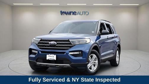 Blue Metallic 2022 Ford Explorer XLT