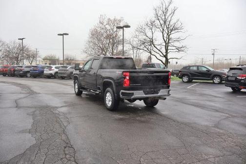 Black 2022 Chevrolet Silverado 2500 LT