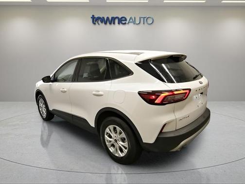 Oxford White 2025 Ford Escape Active
