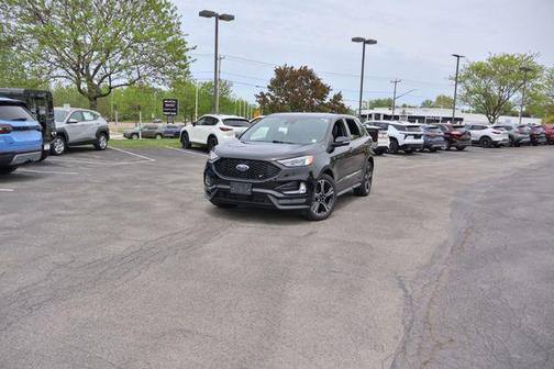 Agate Black Metallic 2022 Ford Edge ST