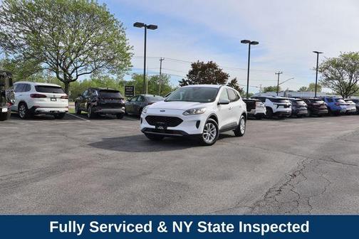 Oxford White 2020 Ford Escape SE