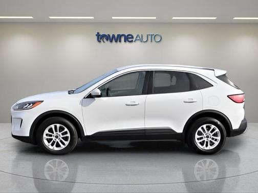 Oxford White 2020 Ford Escape SE