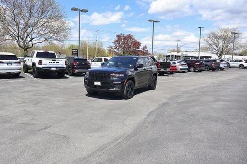 Diamond Black 2024 Jeep Grand Cherokee Limited