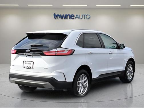 Oxford White 2024 Ford Edge SEL