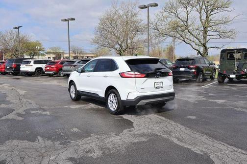 Oxford White 2024 Ford Edge SEL