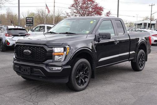Black Metallic 2023 Ford F-150 XL