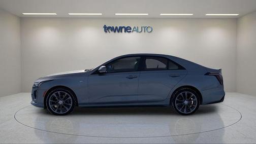 2025 Cadillac CT4 Sport