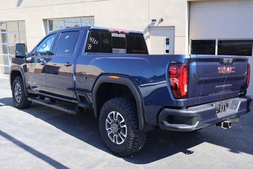 Pacific Blue Metallic 2022 GMC Sierra 2500 AT4