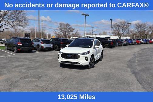 White Metallic 2023 Ford Escape ST-Line Select