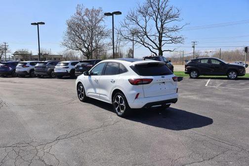 White Metallic 2023 Ford Escape ST-Line Select