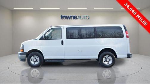 2021 Chevrolet Express 3500 LT