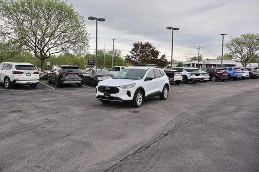 Oxford White 2024 Ford Escape Active