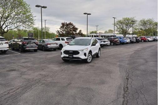 Oxford White 2024 Ford Escape Active